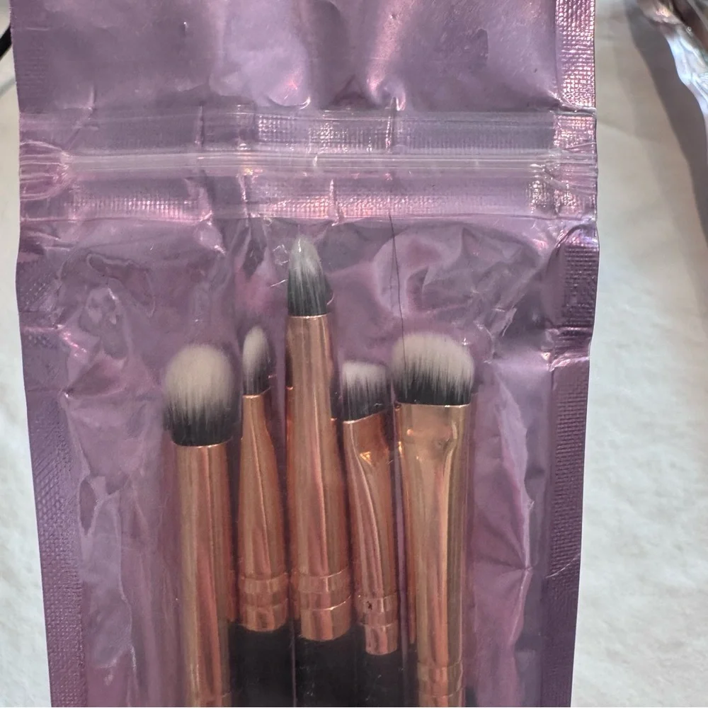 MOTD Cosmetics Black Makeup Brush Set‎ New unopened
